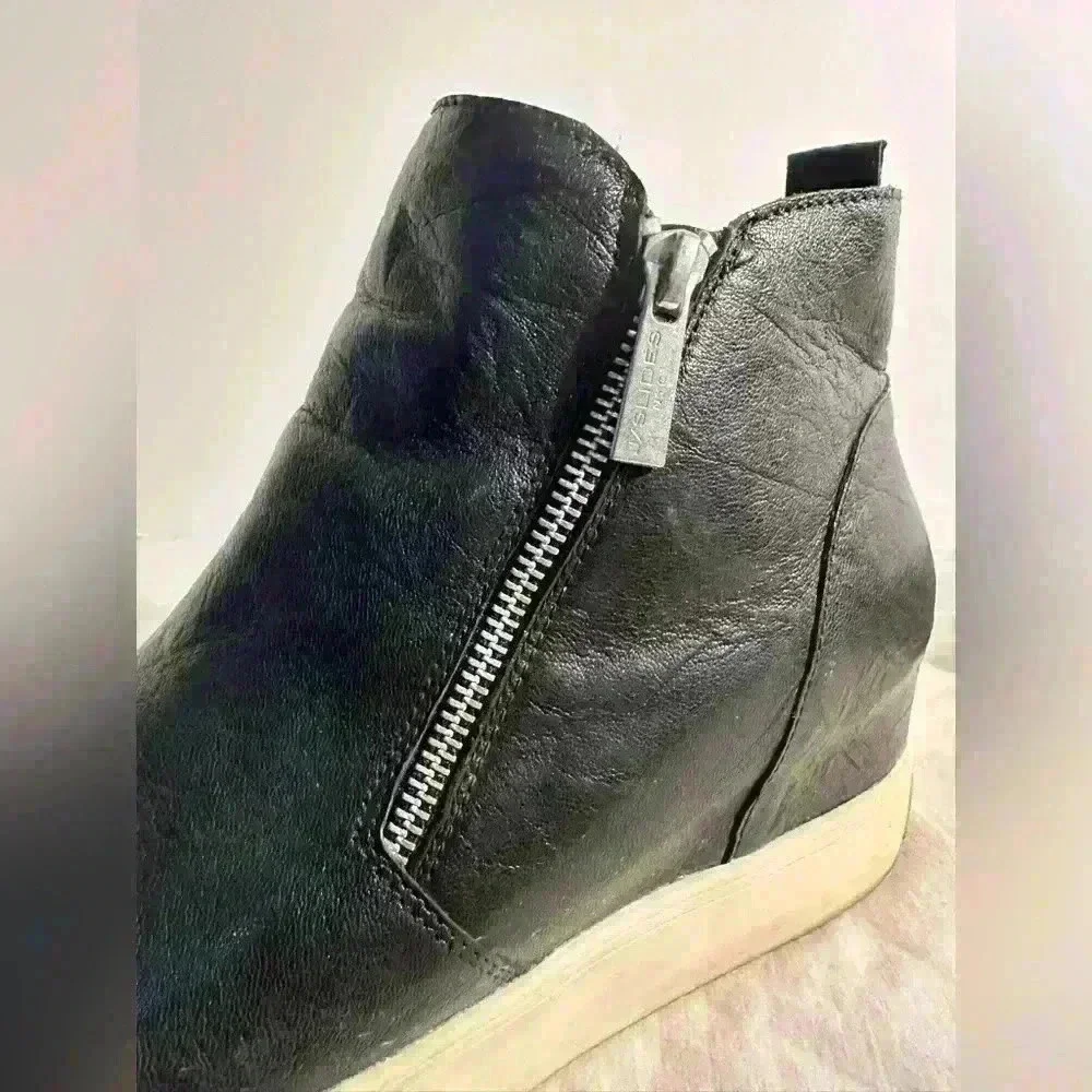 J/ Slides Leather Platform Bootie Sneakers